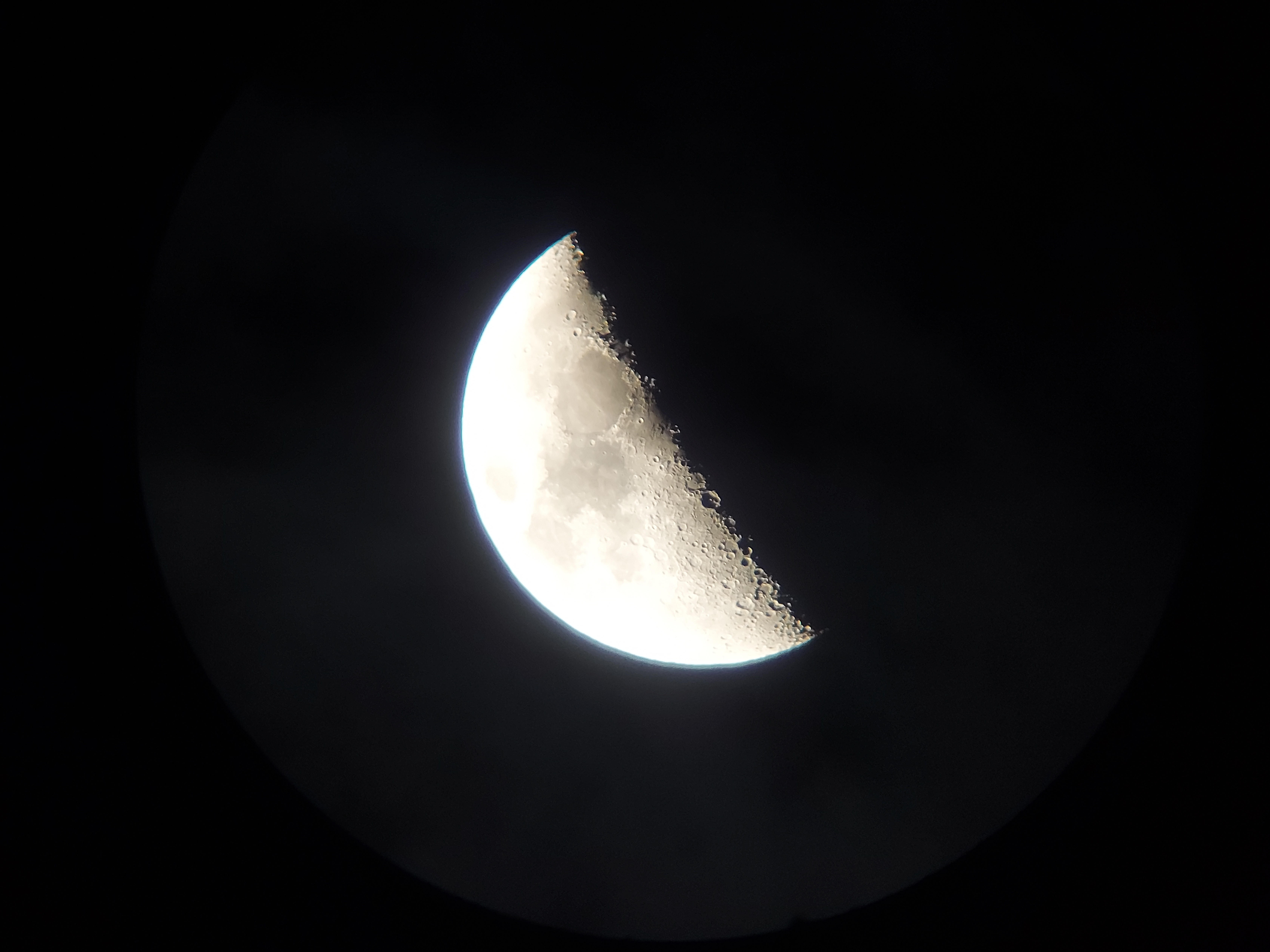 A cool picture of the moon that I took!